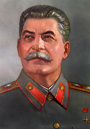 Jeżeli wierzyć relacjom wcale się on nie spodobał Stalinowi. Ale może była to tylko udawana skromność?
