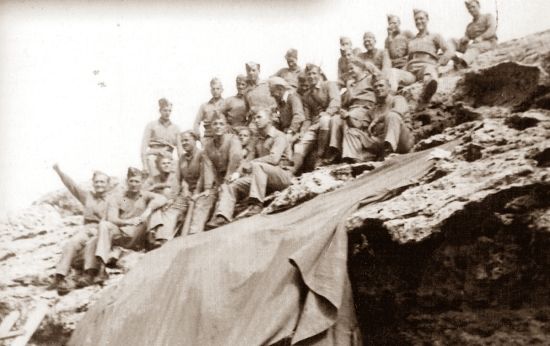 Żołnierze Samodzielnej Brygady Strzelców Karpackich (wszystkie fotografie pochodzą z albumu: Z. Wawer, Tobruk 1941, Bellona 2011)