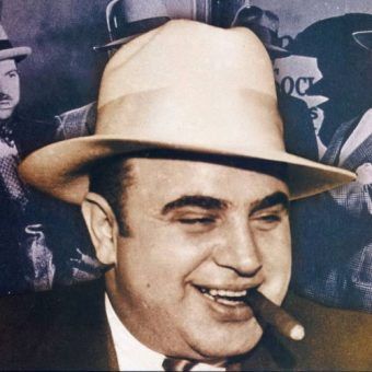 Al Capone przeżył. Chyba tylko cudem. Al Capone przeżył. Chyba tylko cudem.