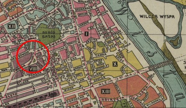 Na mapie Warszawy z 1904 roku zaznaczony jest Plac Grzybowski.