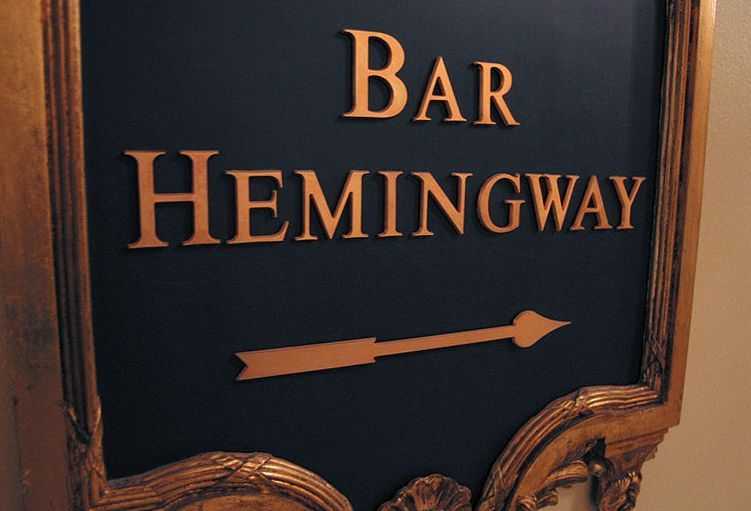 Nie dziwota, że bar w Hotelu Ritz nosi teraz imię Hemingwaya (fot. Pablo Sanchez, lic. CC ASA 2.0).