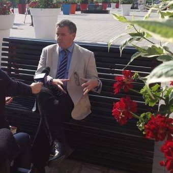 Roger Moorhouse w trakcie niedawnej wizyty w Polsce podzielił się również z nami przemyśleniami na temat paktu Ribbentrop-Mołotow (źródło: materiały prasowe). Roger Moorhouse w trakcie niedawnej wizyty w Polsce podzielił się również z nami przemyśleniami na temat paktu Ribbentrop-Mołotow (źródło: materiały prasowe).