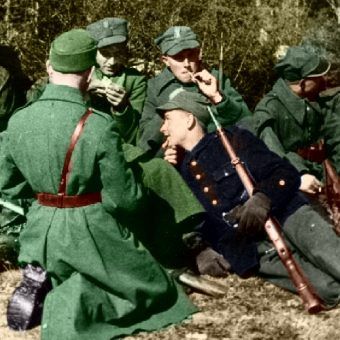 Żołnierze 27 Wołyńskiej Dywizji Piechoty AK (domena publiczna).