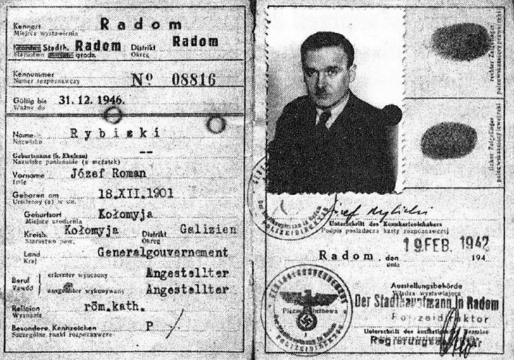 Józef Rybicki „Andrzej” był zdecydowanie jednym z najlepiej opłacanych żołnierzy Armii Krajowej. Na zdjęciu kenkarta Rybickiego wydana w lutym 1942 roku (źródło: domena publiczna).