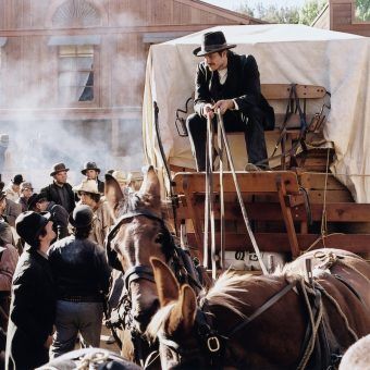 Kadr z serialu "Deadwood". Źródło: materiały promocyjne filmu. Kadr z serialu "Deadwood". Źródło: materiały promocyjne filmu.