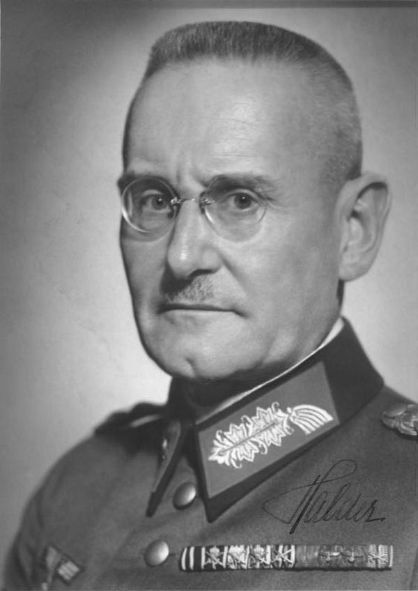 Generał Franz Halder, to jego adiutant miał zgładzić Hitlera (źródło: Bundesarchiv; lic. CC-BY-SA 3.0).