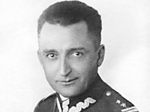Gen. August Emil Fieldorf „Nil” był torturowany, a następnie został powieszony w więzieniu na Rakowieckiej (fot. domena publiczna).