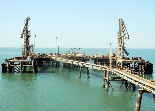 Khawr Al Amaya Oil Terminal będący celem GROM-u. (zdj. domena publ.)