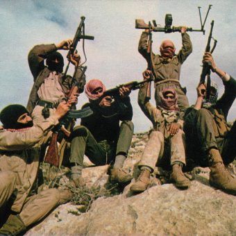 Palestyńscy terroryści zamiast wysadzać się nad Wisłą, woleli zawrzeć układ z polskimi komunistami. Palestyńscy terroryści zamiast wysadzać się nad Wisłą, woleli zawrzeć układ z polskimi komunistami.