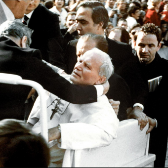Czy 13 maja 1981 roku ucierpiał tylko Jan Paweł II?