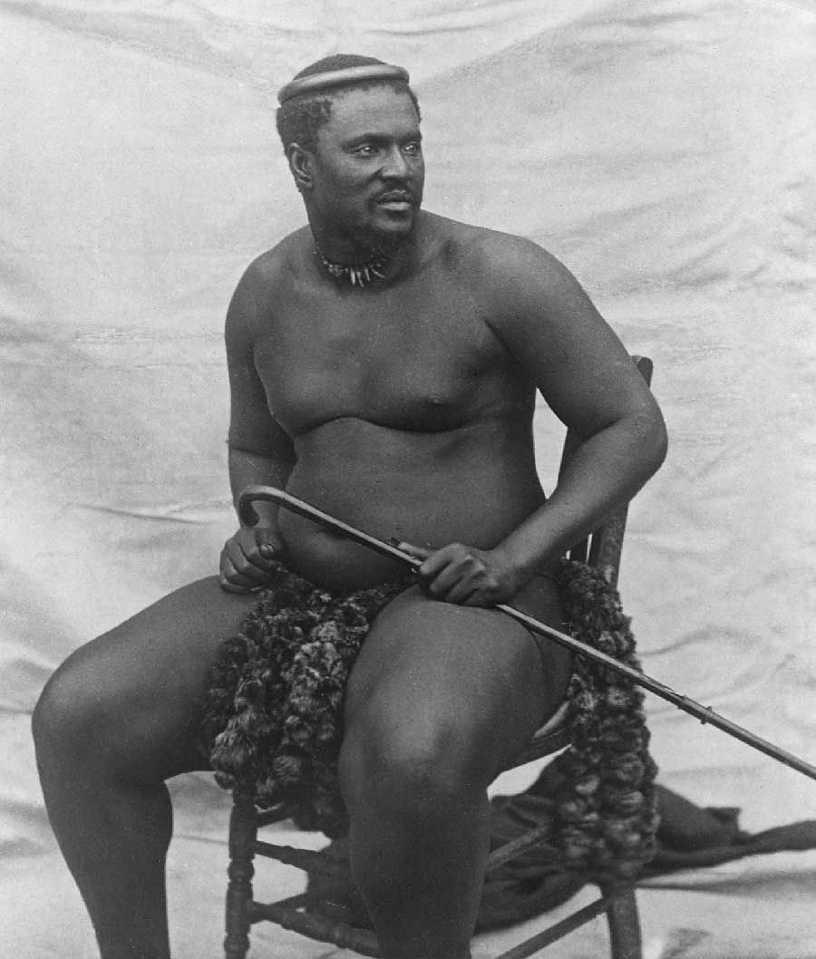 Król Zulusów Cetshwayo na zdjęciu z około 1875 roku.