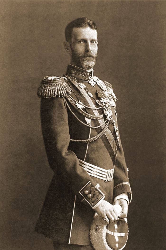 Wielki książę Siergiej Aleksandrowicz Romanow zasłynął jako represyjny generał-gubernator Moskwy podczas wojny rosyjsko-japońskiej.