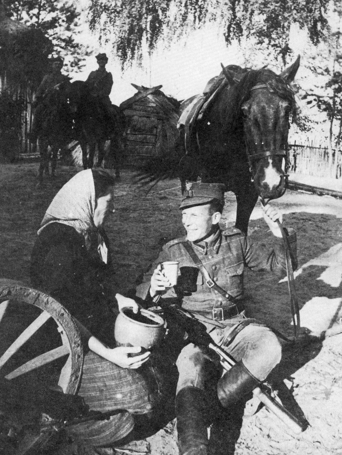 Znaczna większość żołnierzy 1. Warszawskiej Samodzielnej Brygady Kawalerii stanowili kawalerzyści rozpoczynający swoją służce jeszcze przed 1939 rokiem.