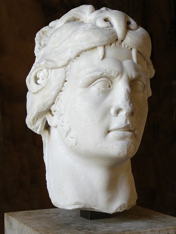 W starożytności przedstawiano go pod postacią Herculesa, co miało symbolizować odwagę i męstwo króla Pontu. W rzeczywistości Mitrydates żył w ciągłym strachu.