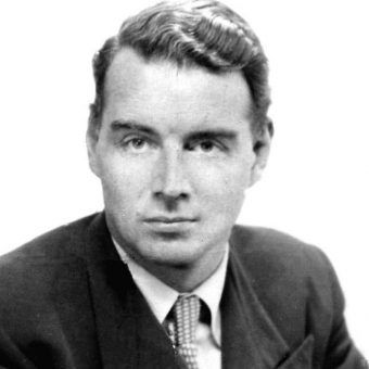 Guy Burgess uchodził za dżentelmena i patriotę, a w rzeczywistości był pijakiem, sybarytą i zdrajcą. Czy to jego szpiegowska działalność zaważyła na losach II wojny światowej? Guy Burgess uchodził za dżentelmena i patriotę, a w rzeczywistości był pijakiem, sybarytą i zdrajcą. Czy to jego szpiegowska działalność zaważyła na losach II wojny światowej?