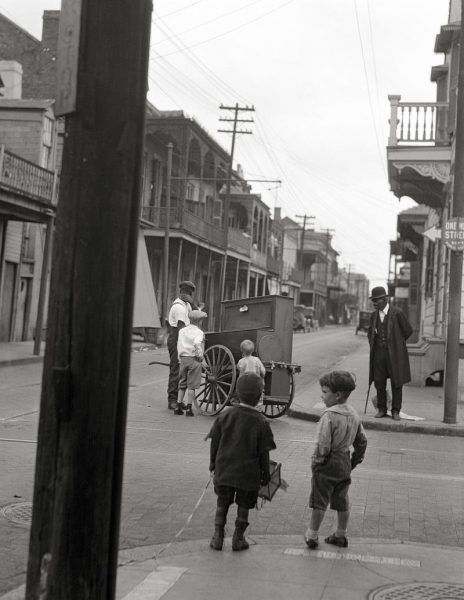 Ulica Nowego Orleanu około 1920 roku.