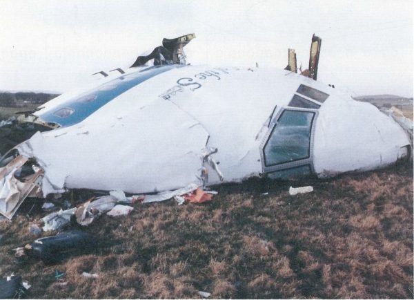 Wrak samolotu Lockerbie tuż po rozbiciu nad Szkocją.