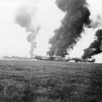 Płonące Junkersy Ju 52.