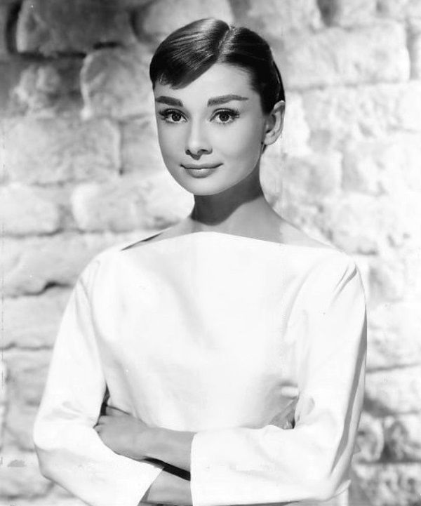 Audrey Hepburn miała w sobie świeżość i niewinność. (fot. Bud Fraker, domena publiczna)