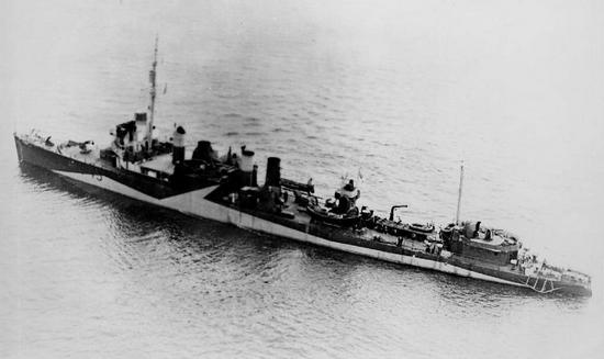 Niszczyciel "St. Albans". Stary i wysłużony amerykański okręt służący pod norweską banderą był drugim "pogromcą" ORP "Jastrząb".