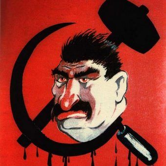 Czy Stalin miał na rękach krew 100 milionów ludzi? Na ilustracji fragment niemieckiego plakatu propagandowego z czasów II wojny światowej (źródło: domena publiczna). Czy Stalin miał na rękach krew 100 milionów ludzi? Na ilustracji fragment niemieckiego plakatu propagandowego z czasów II wojny światowej (źródło: domena publiczna).