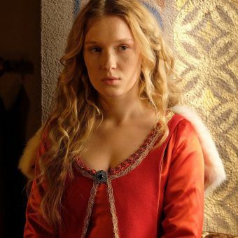 Marta Bryła jako Aldona Anna Giedyminówna w serialu "Korona królów"