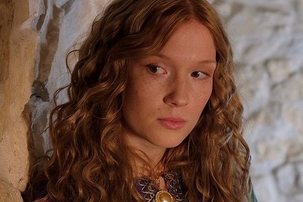 Marta Bryła jako Aldona Anna w serialu Korona królów
