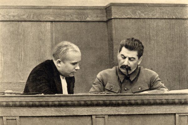Stalin i Chruszczow - jeszcze przy pracy...