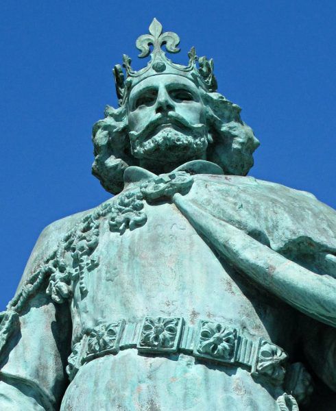 Ludwik Wielki. Posąg na Placu Bohaterów w Budapeszcie
