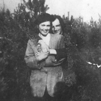 Anastazja i jej ukochany mąż (fot. materiały prasowe wydawnictwa Znak Horyzont)