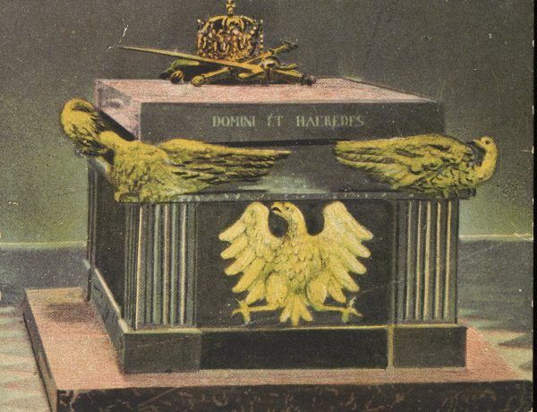 Grobowiec Władysława Hermana i Bolesława Krzywoustego w płockiej katedrze. Grobowiec Władysława Hermana i Bolesława Krzywoustego w płockiej katedrze.