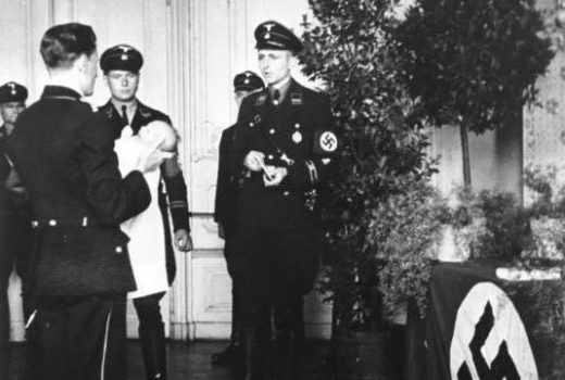 Nazistowski "chrzest" dziecka z Lebensborn.