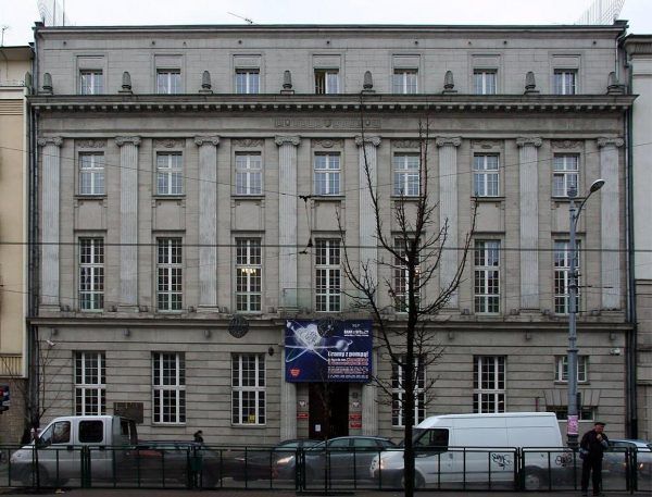 Budynek Narodowego Banku Polskiego. To w tym gmachu swoją siedzibę miała fila Banku Rzeszy.