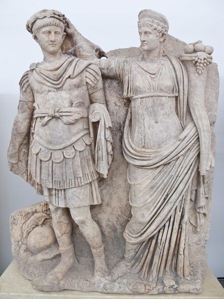 Agrypina Młodsza z sukcesem doprowadziła do osadzenia na tronie jej syna cesarza Nerona