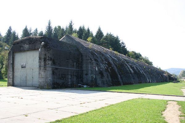 Tunel schronowy w Stępinie Cieszynie do ochrony pociągu sztabowego Hitlera