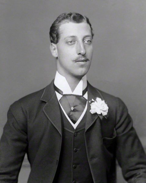 Albert Wiktor, książę Clarence i Avondale, wnuk królowej Wiktorii z powodu swojego zachowania posądzany o bycie Kubą Rozpruwaczem. 