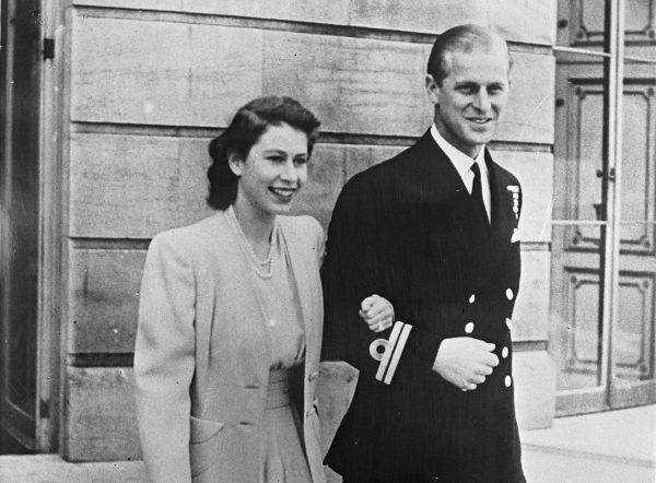 Książę Filip i księżniczka Elżbieta w 1947 roku.