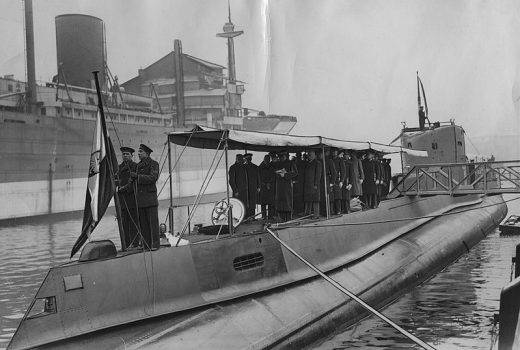 To jedna z najbardziej kompromitujących kart wojny obronnej 1939 roku. Już w pierwszych dniach września dowódca okrętu podwodnego ORP Orzeł oznajmił, że z powodu nagłej choroby potrzebuje opieki lekarskiej.