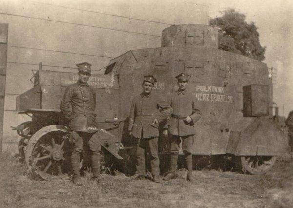 Zdobyty samochód został przetransportowany do Poznania, gdzie nadano mu imię „Pułkownik Kazimierz Grudzielski”