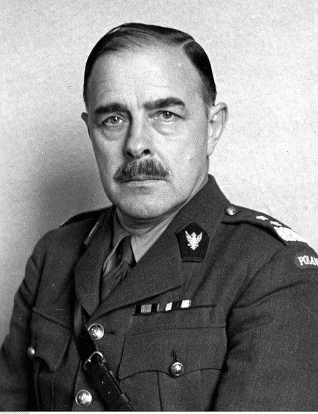 Na czele puczu stanął Marian Januszajtis, dawny Komendant Naczelny Drużyn Strzeleckich.