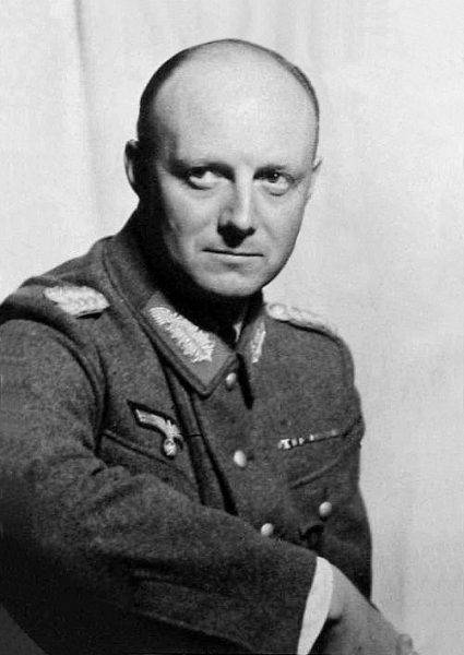 Inicjatorem smoleńskiego zamachu na Hiltera był Henning Hermann Robert Karl von Tresckow.