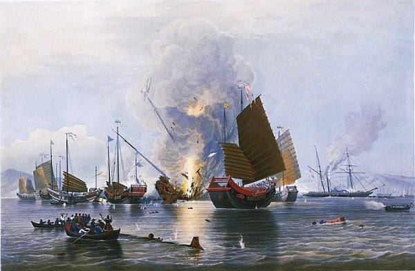 W 1839 roku wybuchła I wojna opiumowa z Brytyjczykami, którą Chiny ostatecznie przegrały.