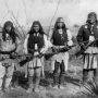 Wśród Indian nie brakowało żądnych krwi wojowników (na zdj. Geronimo i jego kompani)