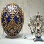 Większość cesarskich jaj Fabergé znajduje się w kolekcjach prywatnych i muzealnych